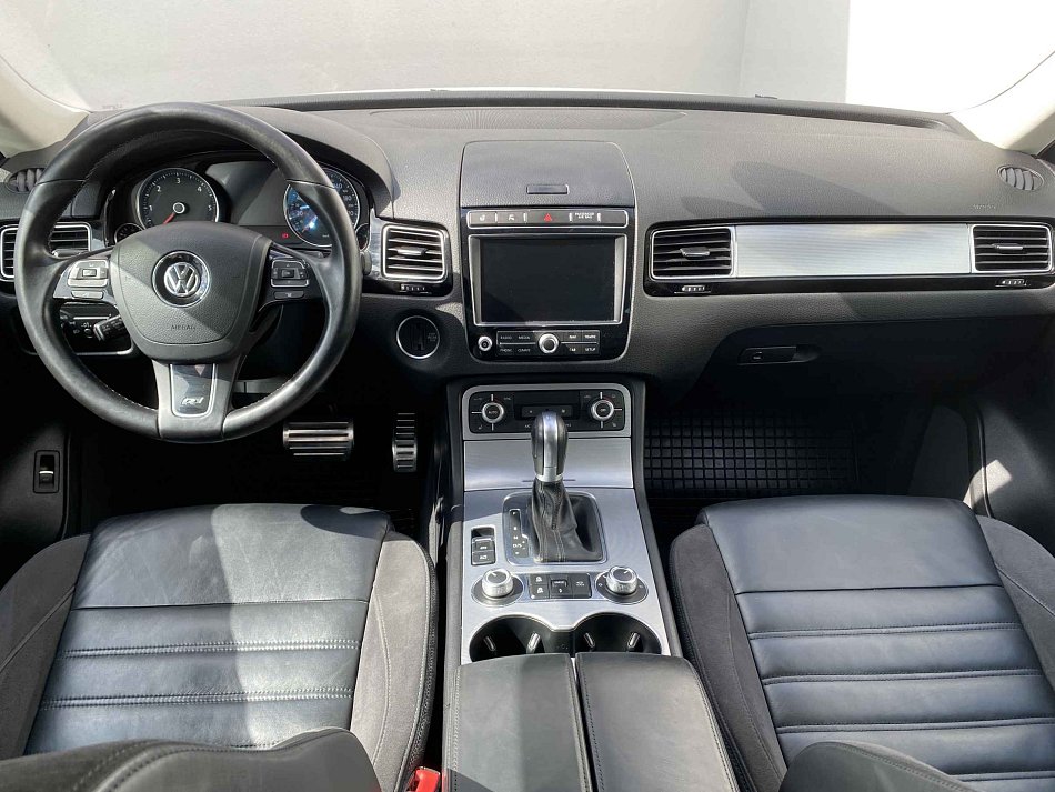 Volkswagen Touareg 3.0TDi  4x4