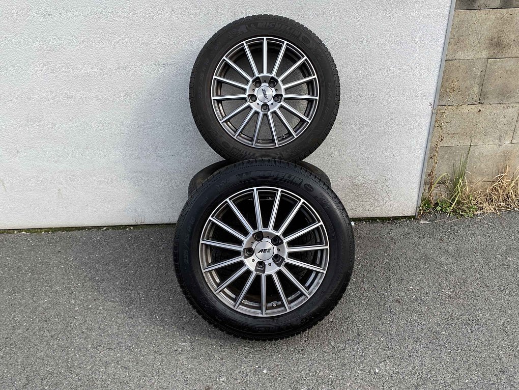 Mercedes-Benz GLA 2.0 D  220d