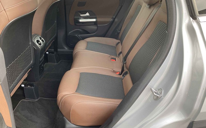 Mercedes-Benz GLA 2.0 D