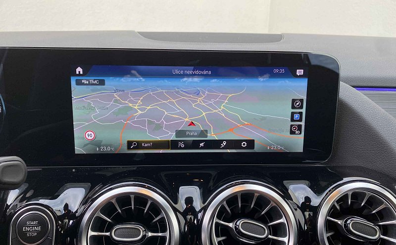 Mercedes-Benz GLA 2.0 D