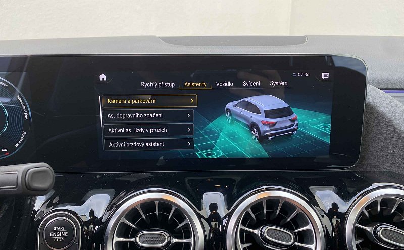 Mercedes-Benz GLA 2.0 D