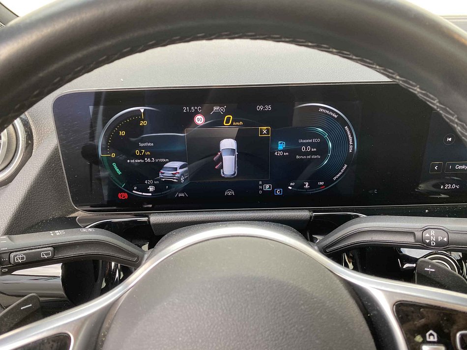 Mercedes-Benz GLA 2.0 D  220d