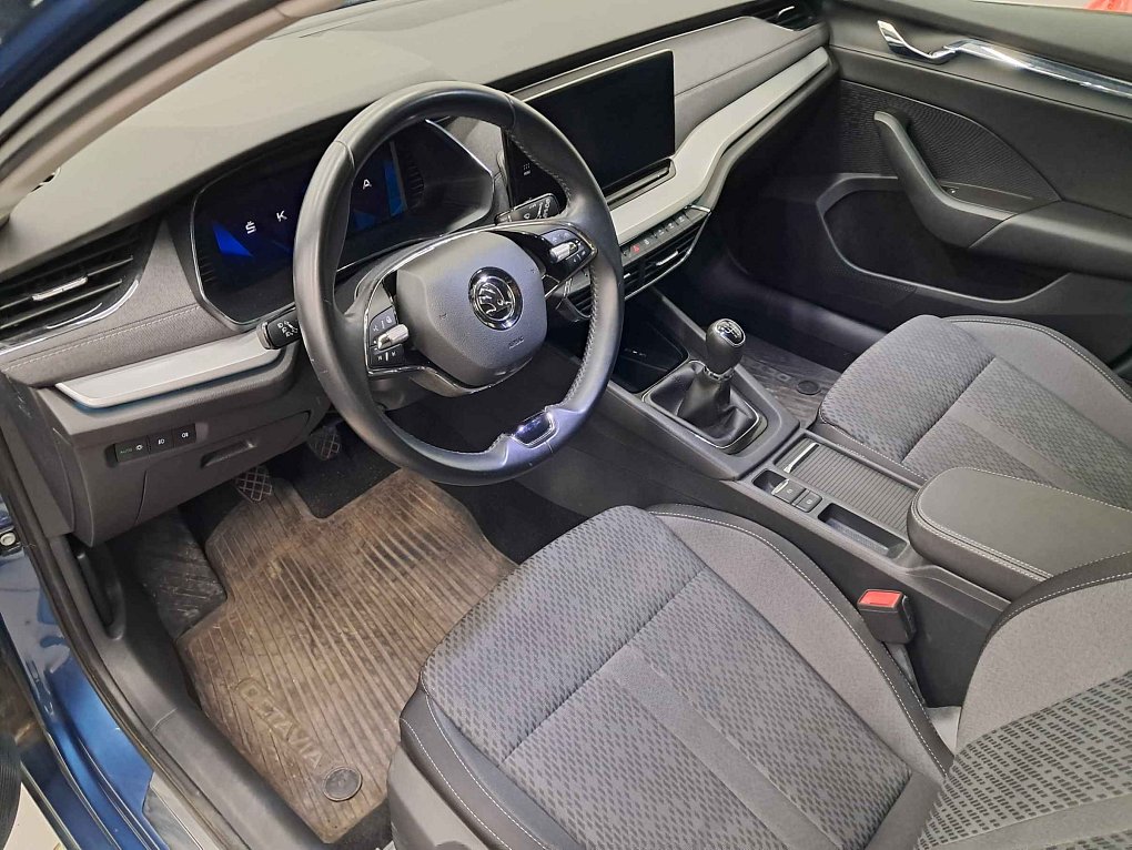 Škoda Octavia IV 1.0 TSI 