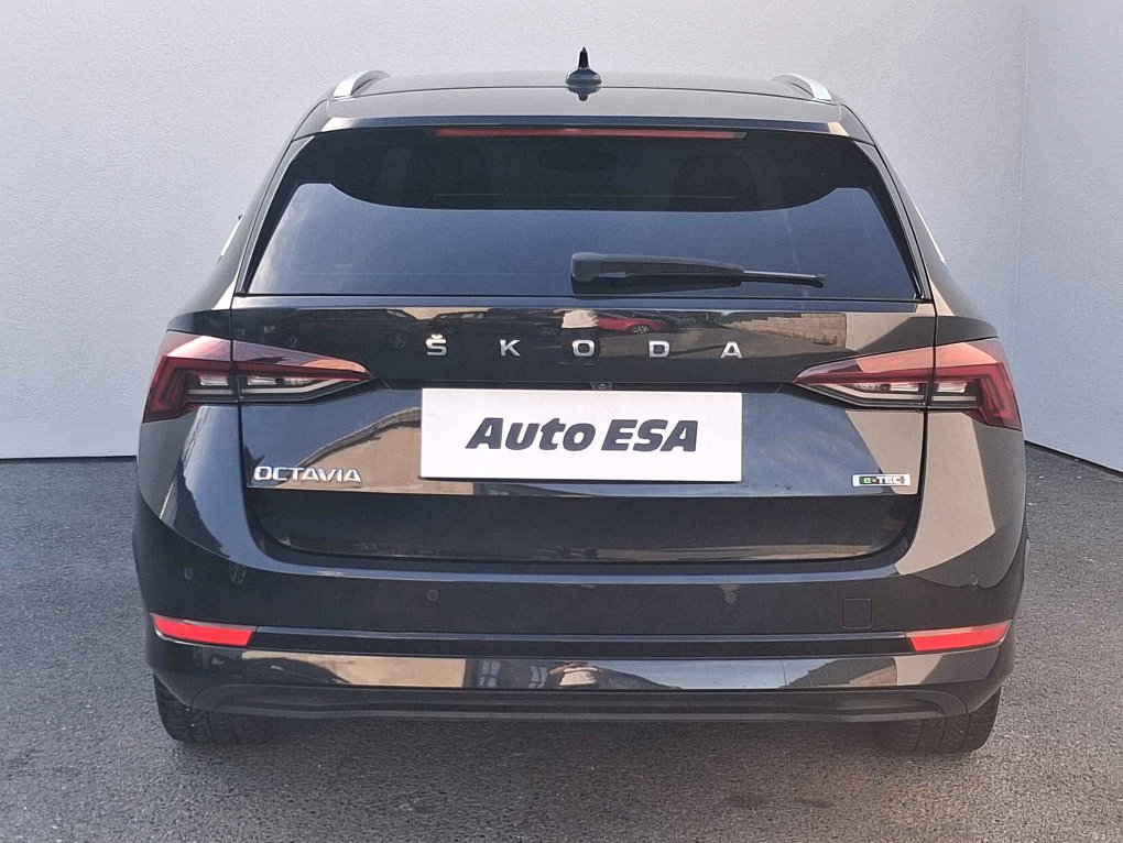 Škoda Octavia IV 1.5TSi e-TEC 