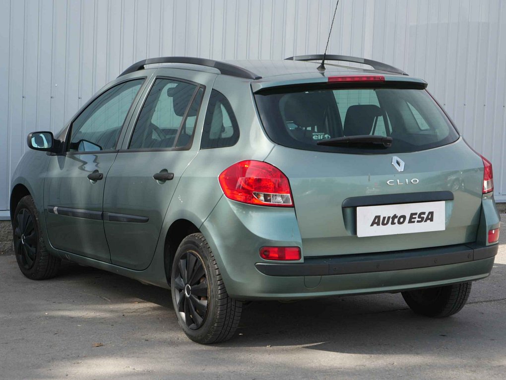 Renault Clio 1.2i 