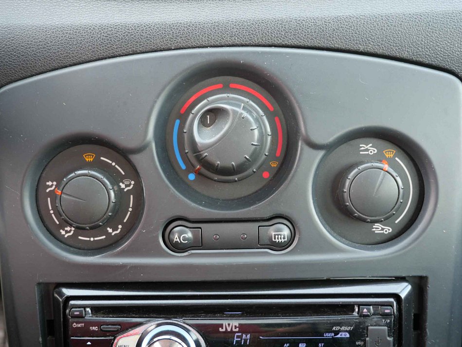 Renault Clio 1.2i 