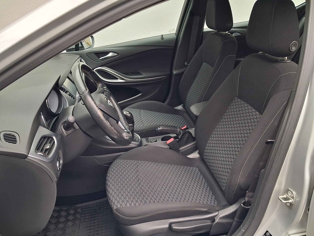 Opel Astra 1.6CTDI 