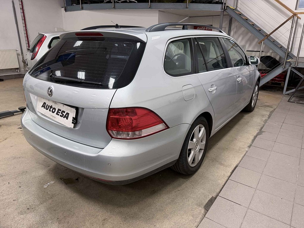 Volkswagen Golf 1.6i 