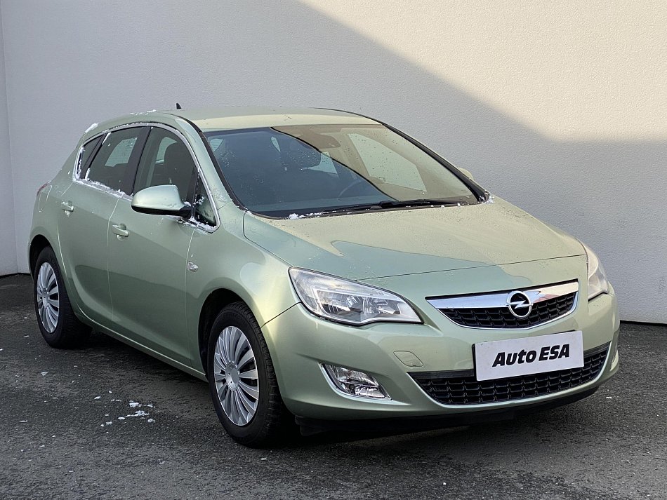 Opel Astra 1.6 i Cosmo