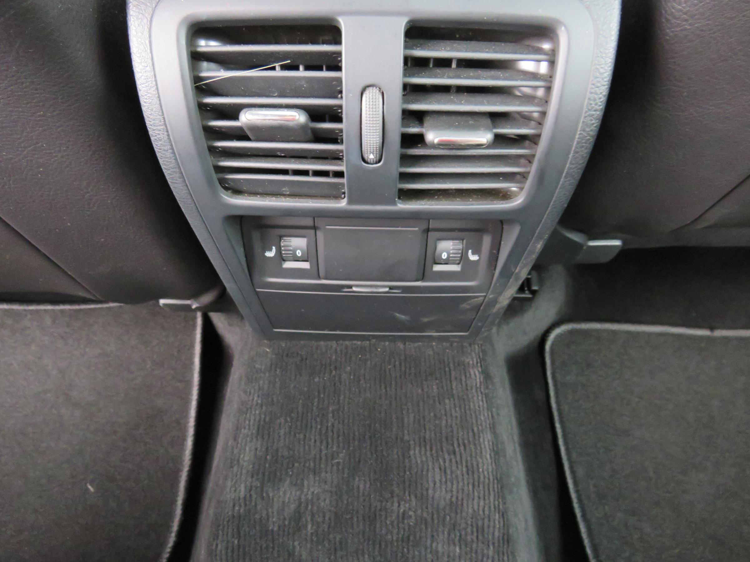 Volkswagen CC, 2014 - pohled č. 10