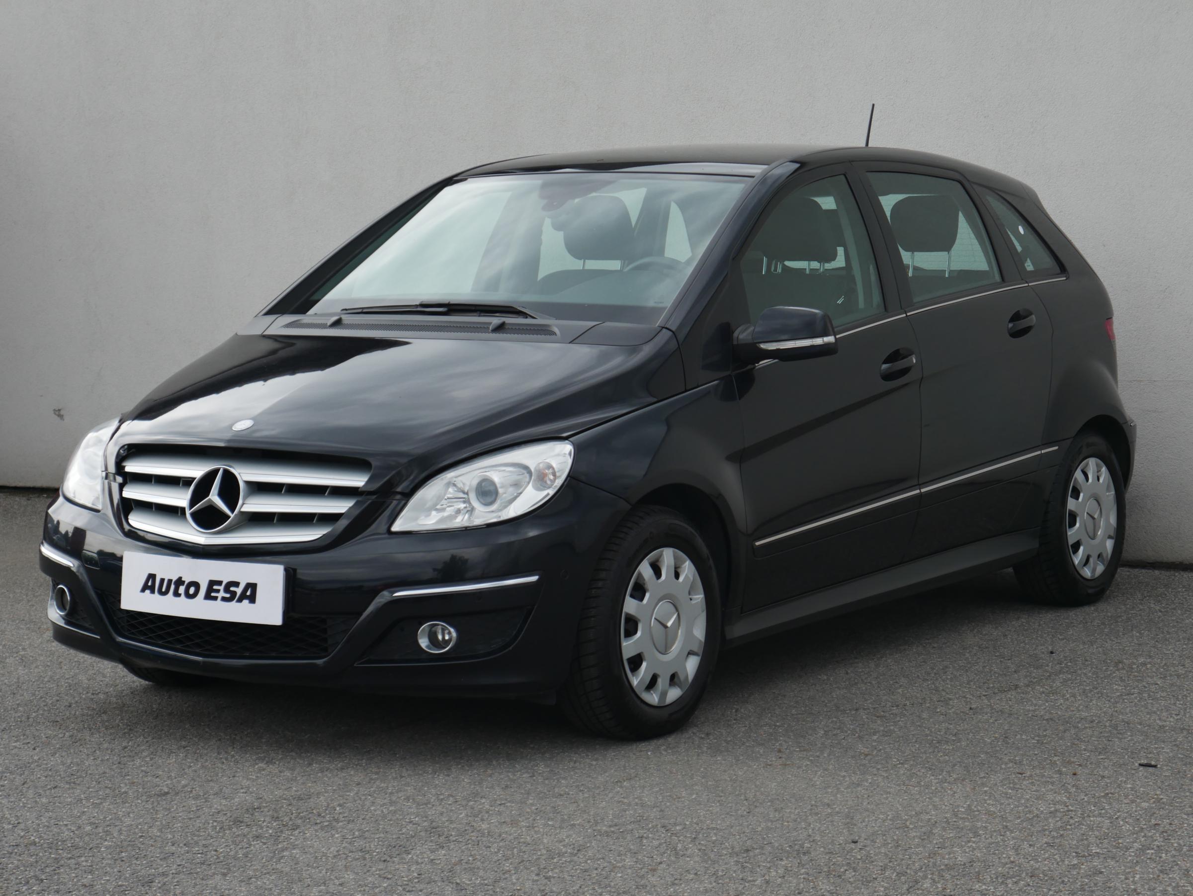 Mercedes-Benz Třída B, 2009 - pohled č. 3