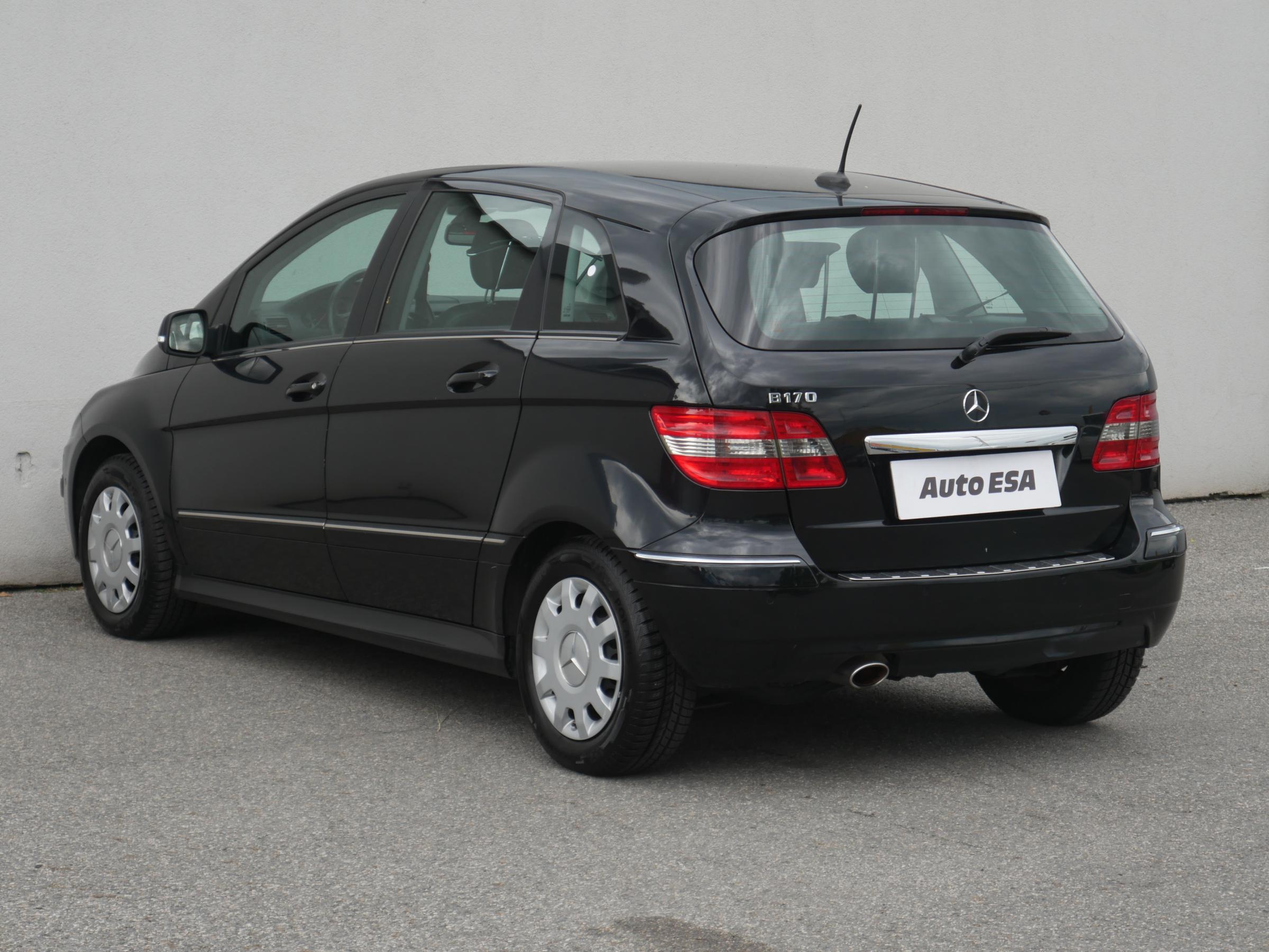 Mercedes-Benz Třída B, 2009 - pohled č. 4