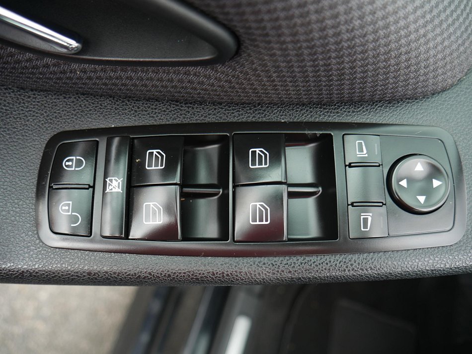 Mercedes-Benz Třída B 1.7 i 