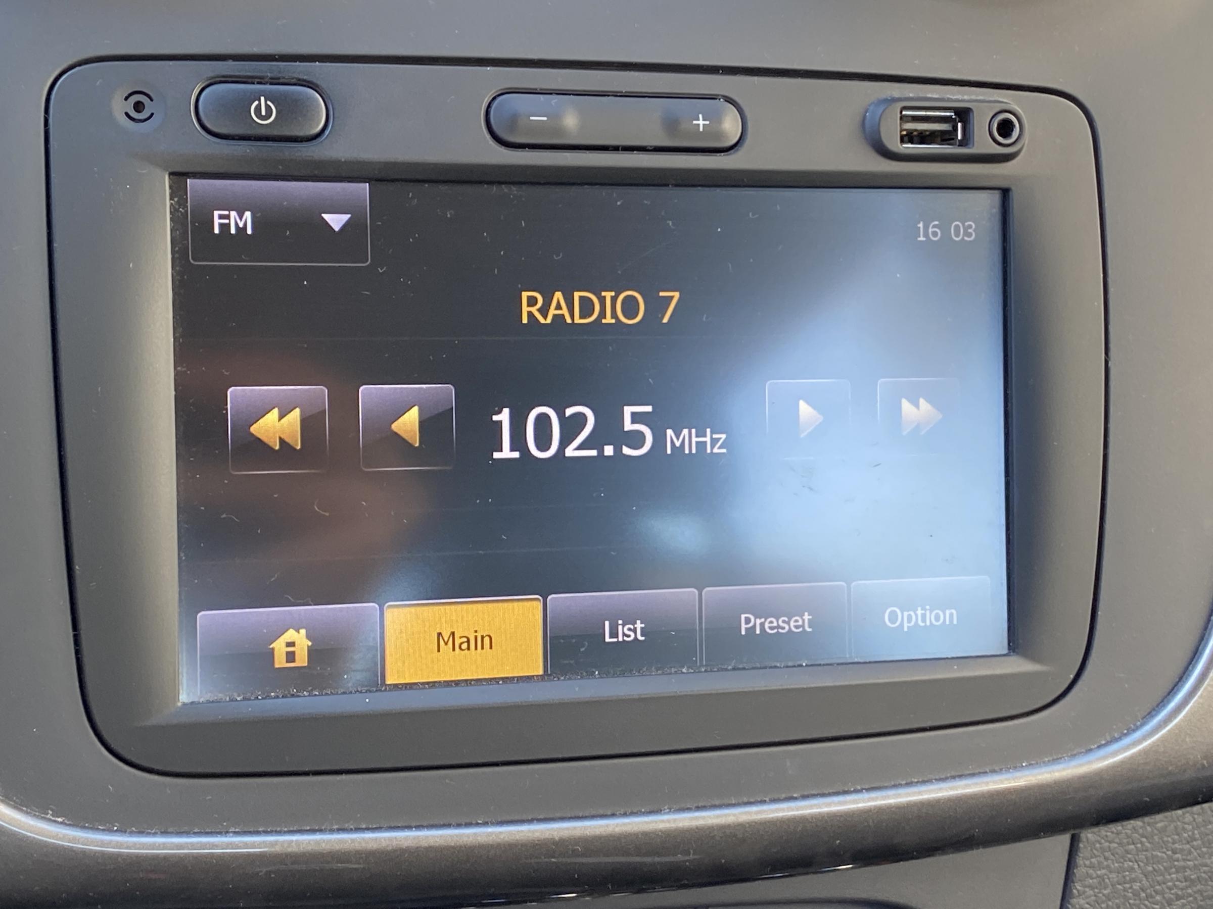 Dacia Sandero, 2013 - pohled č. 15