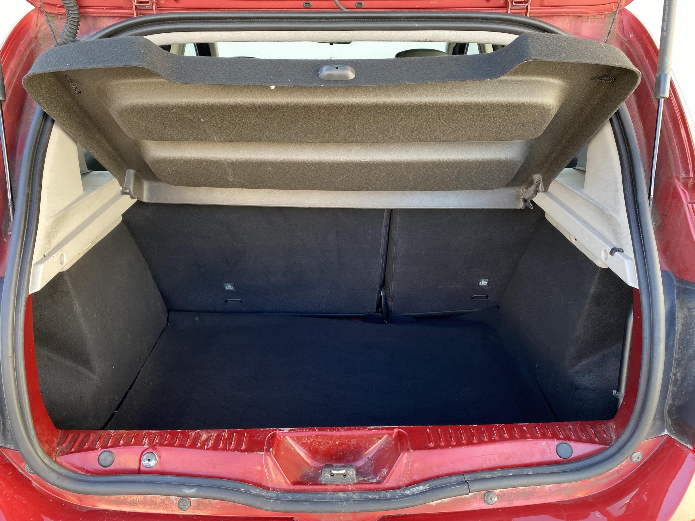 Dacia Sandero, 2013 - pohled č. 7