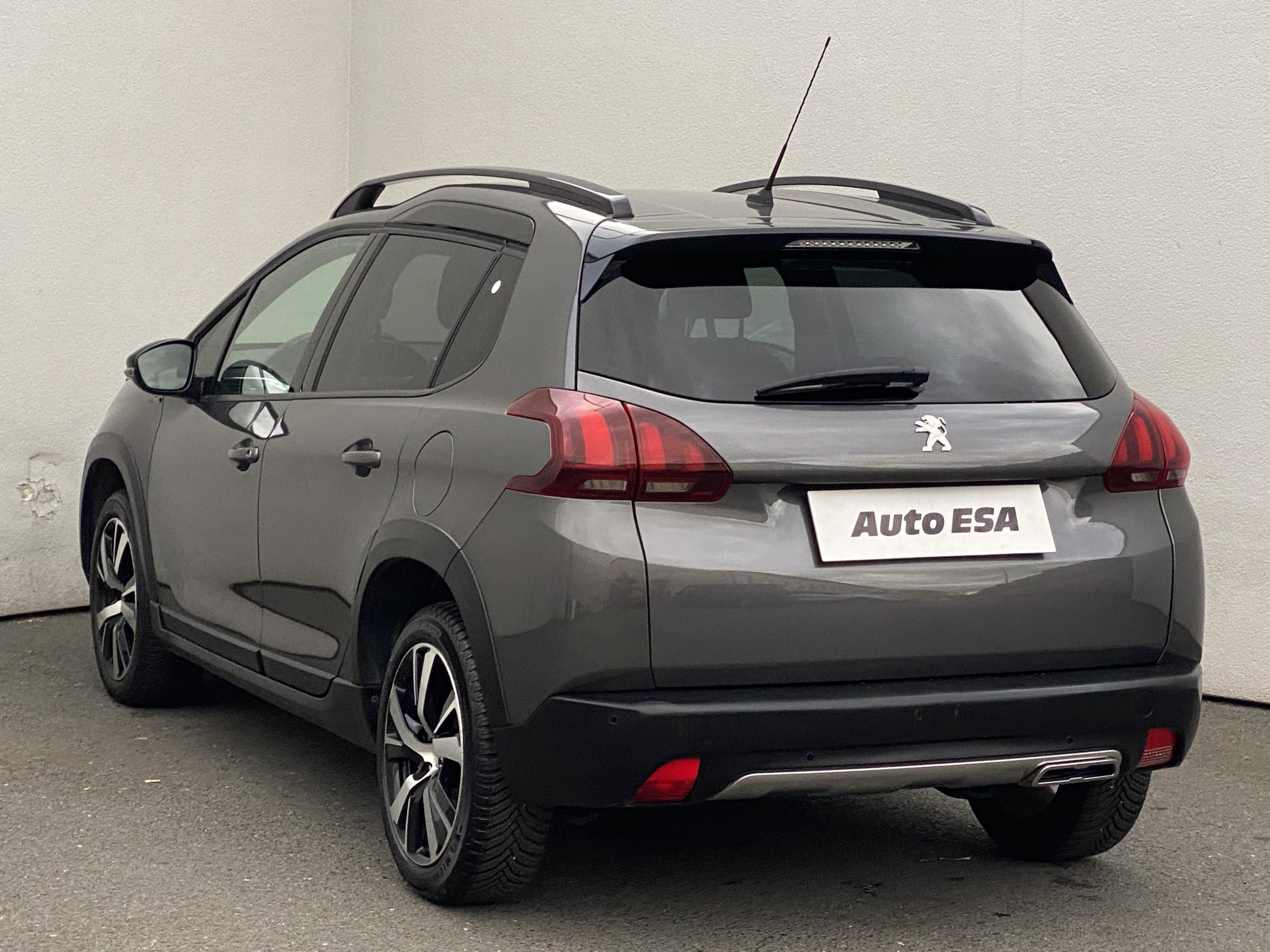 Peugeot 2008, 2016 - pohled č. 6