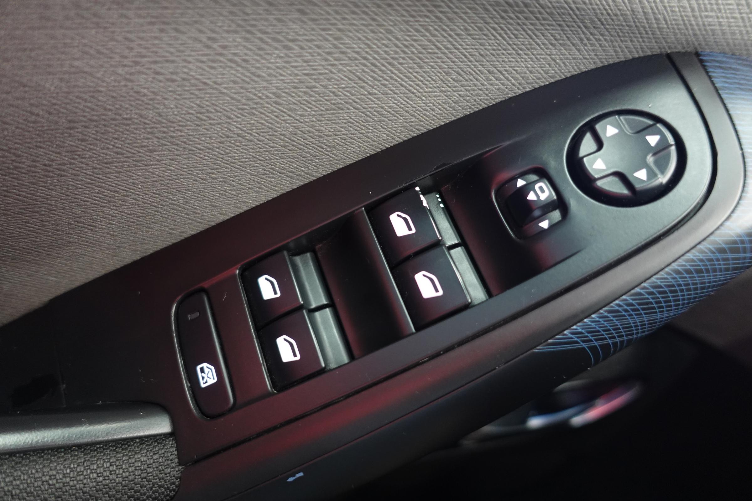 Citroën C4 Picasso, 2017 - pohled č. 14