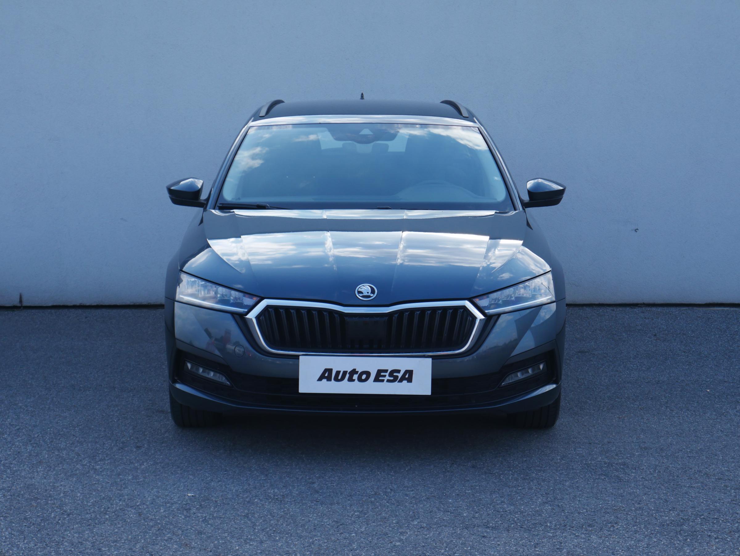 Škoda Octavia IV, 2020 - pohled č. 2