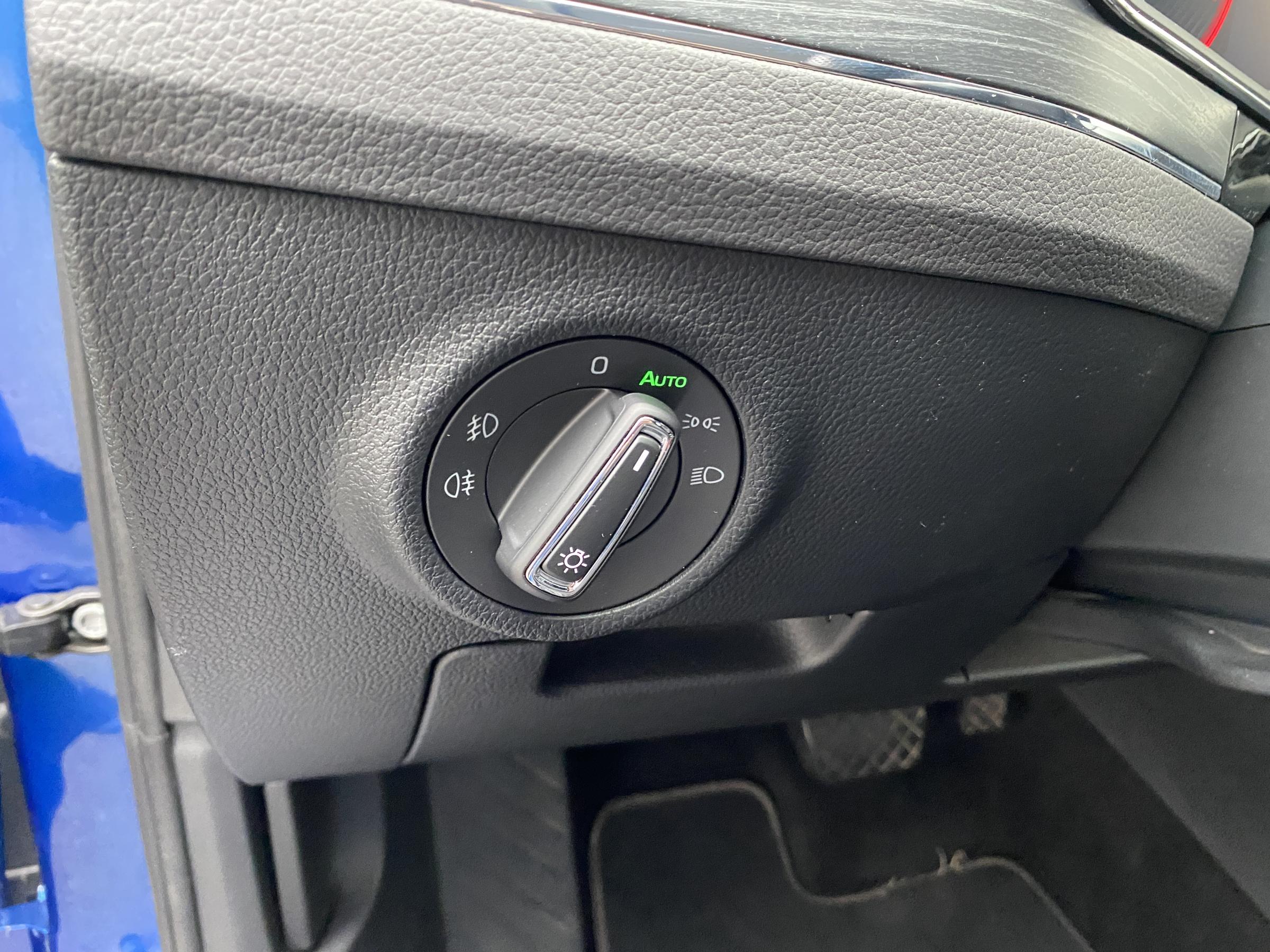 Škoda Superb III, 2022 - pohled č. 18