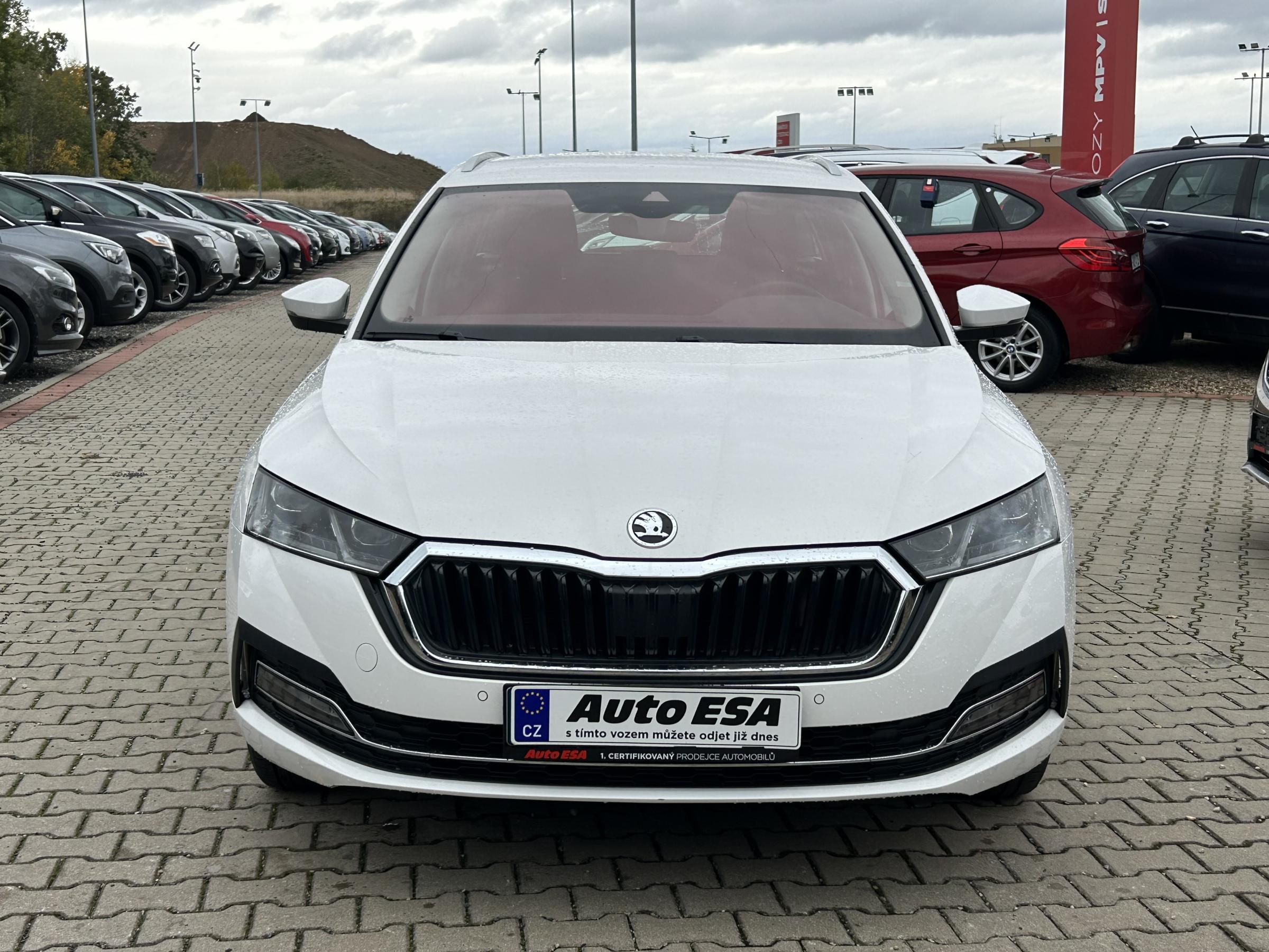 Škoda Octavia IV, 2022 - pohled č. 2