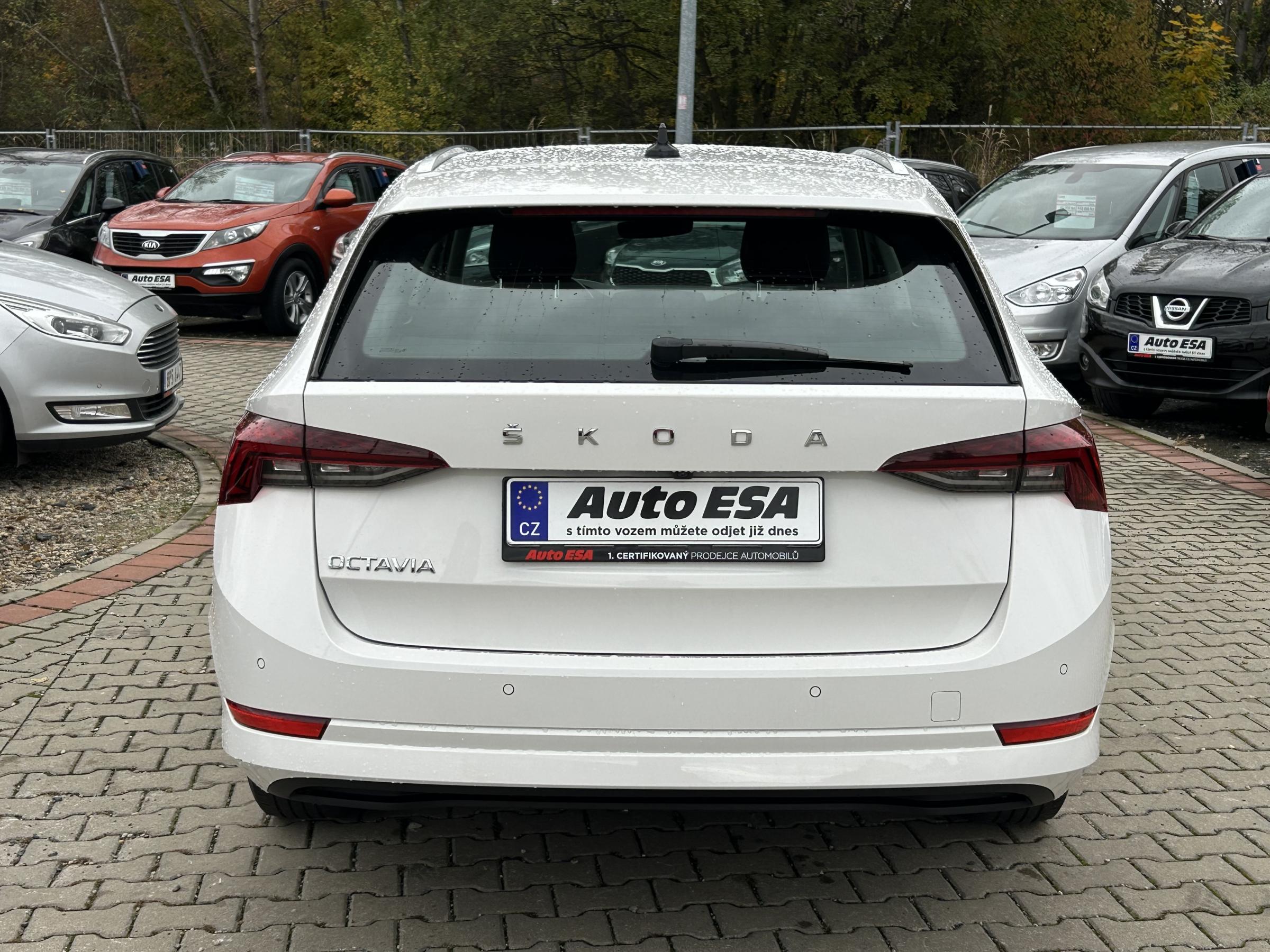 Škoda Octavia IV, 2022 - pohled č. 5