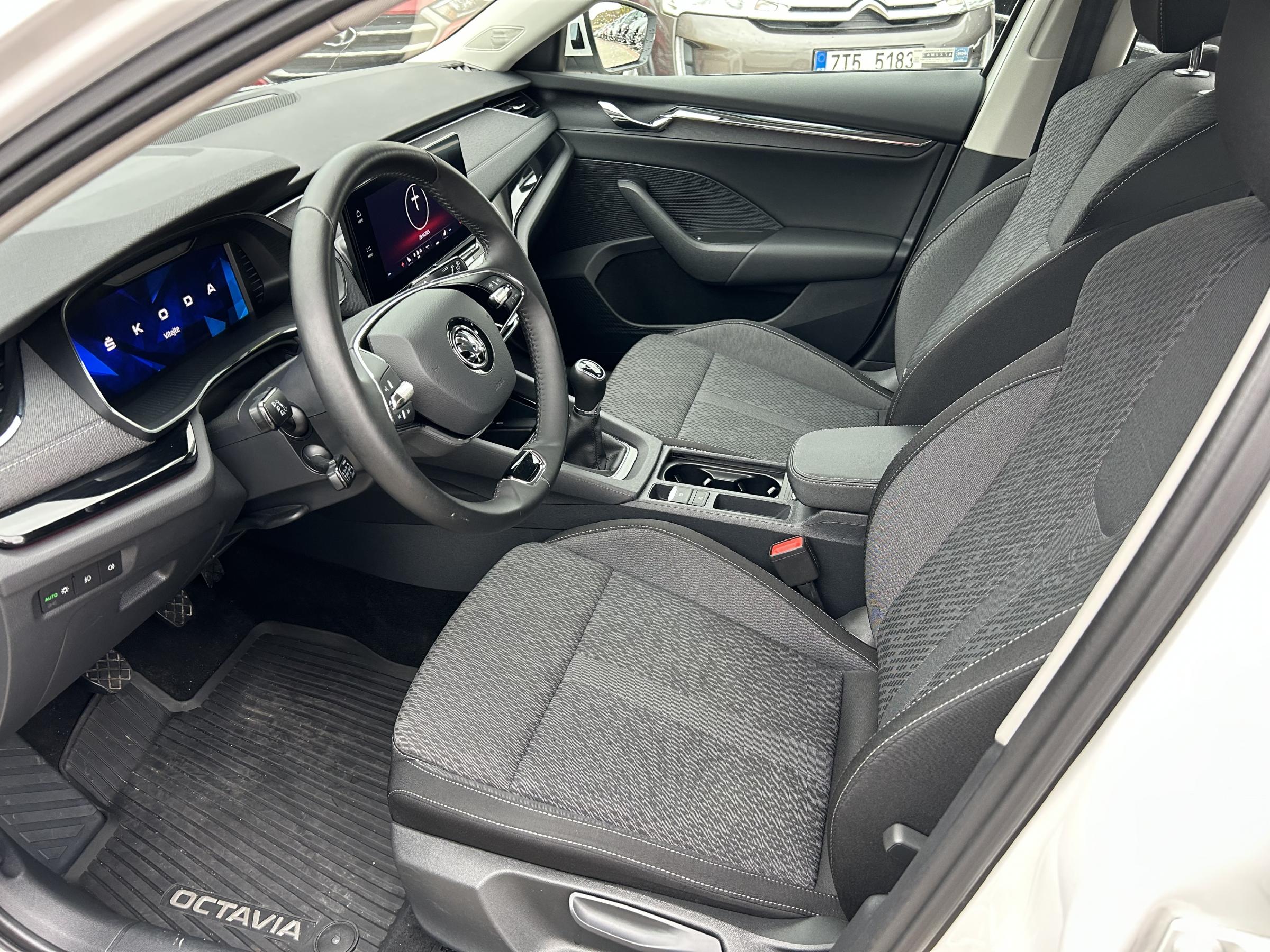 Škoda Octavia IV, 2022 - pohled č. 9