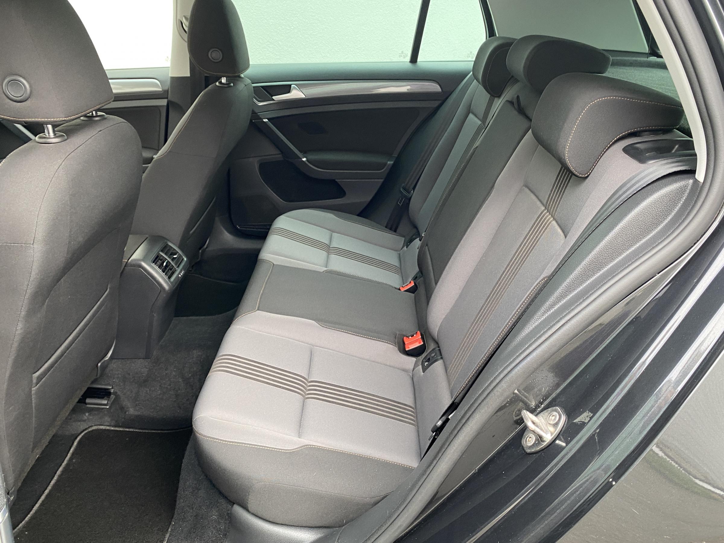 Volkswagen Golf, 2016 - pohled č. 10