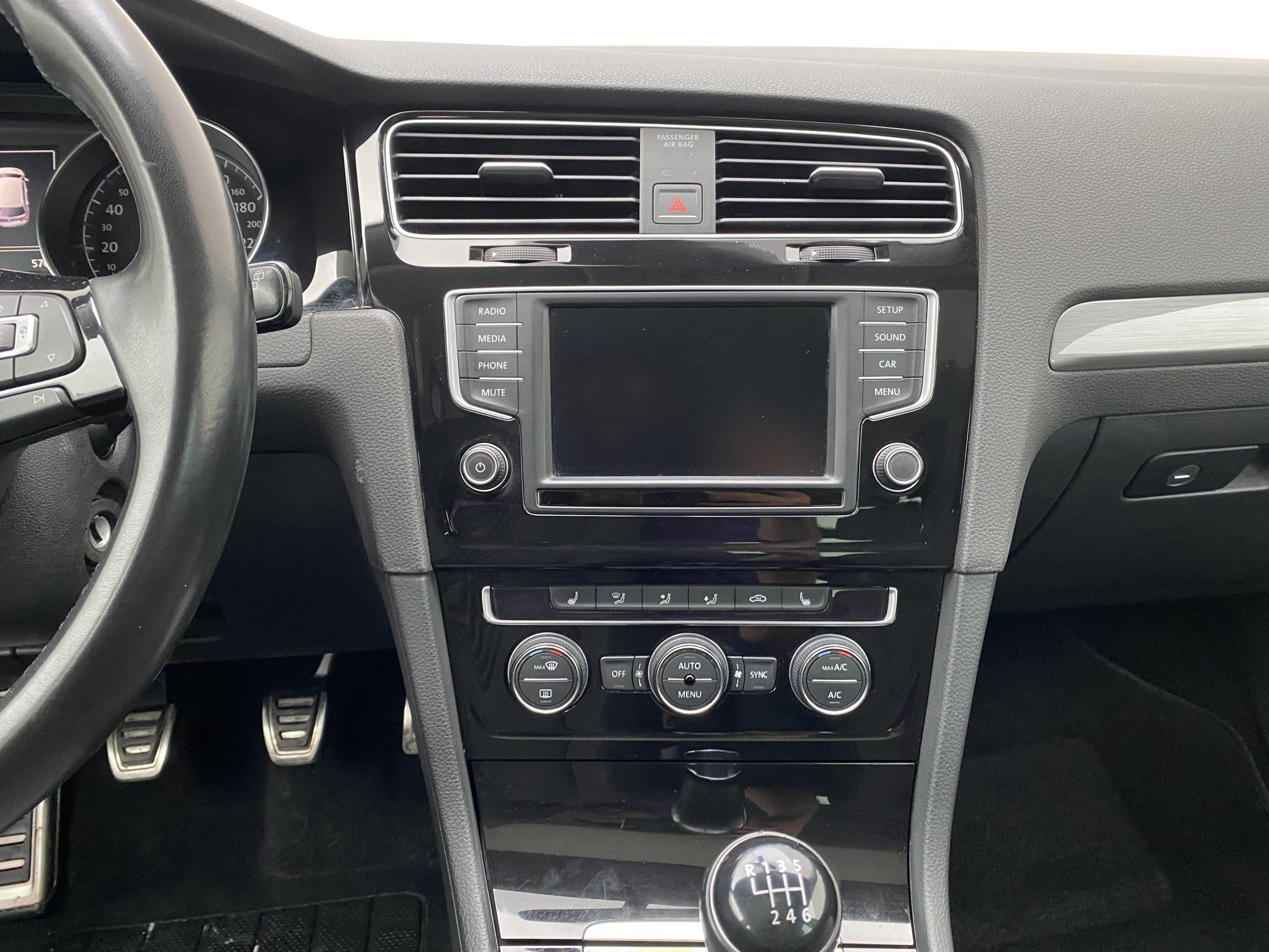 Volkswagen Golf, 2016 - pohled č. 12