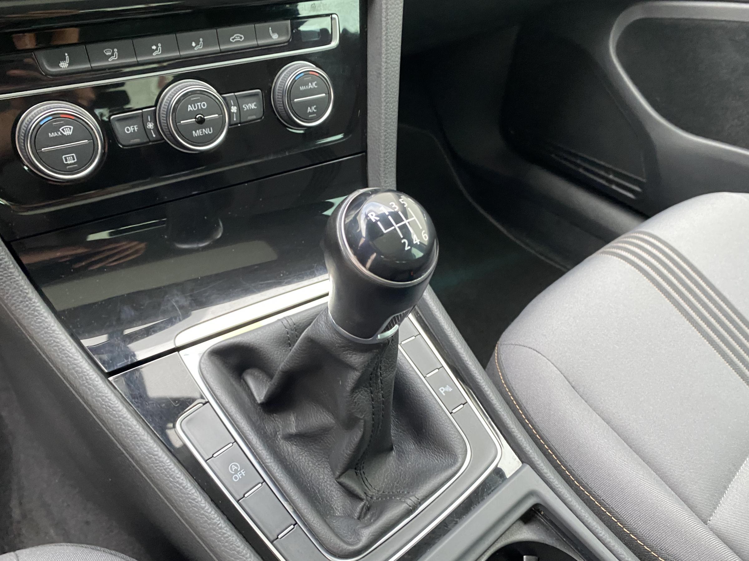 Volkswagen Golf, 2016 - pohled č. 16