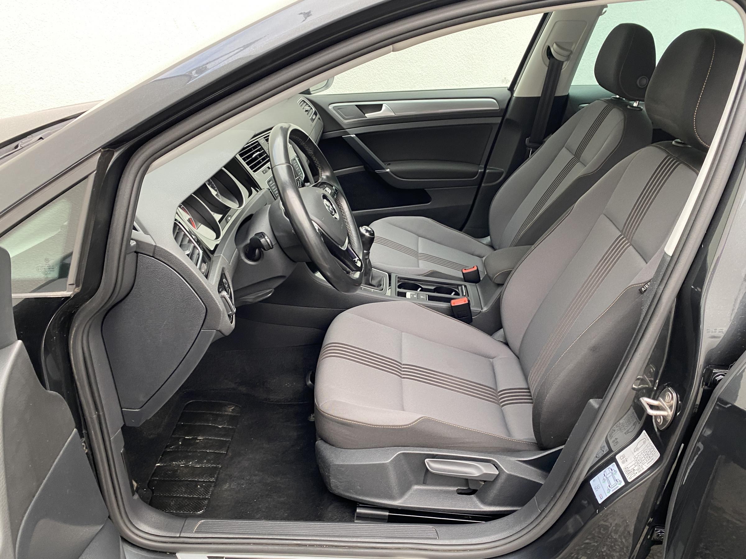 Volkswagen Golf, 2016 - pohled č. 9