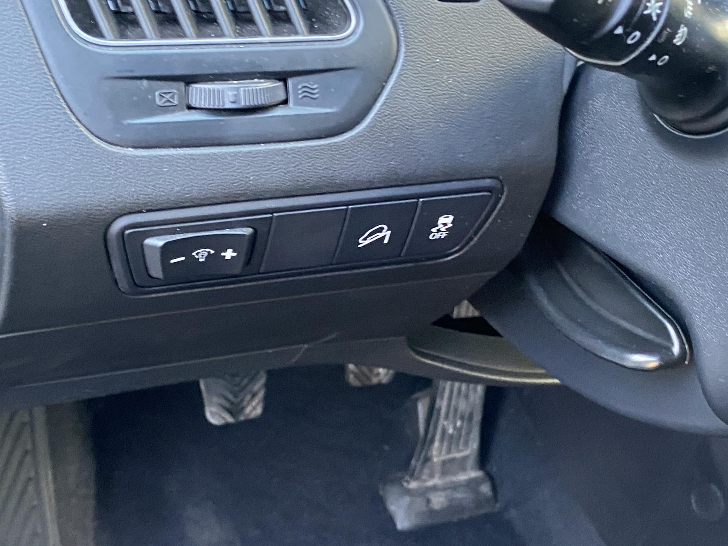 Hyundai ix35, 2014 - pohled č. 13