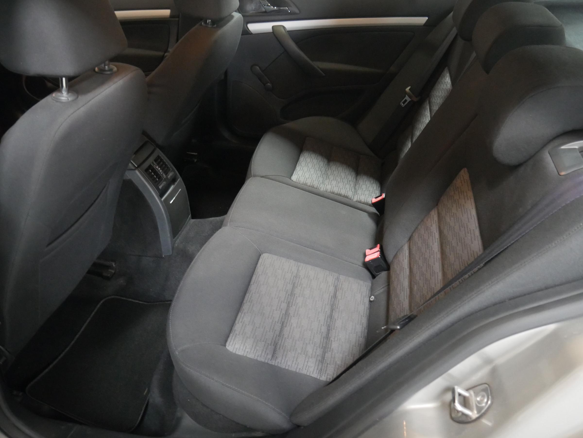 Škoda Octavia, 2011 - pohled č. 10