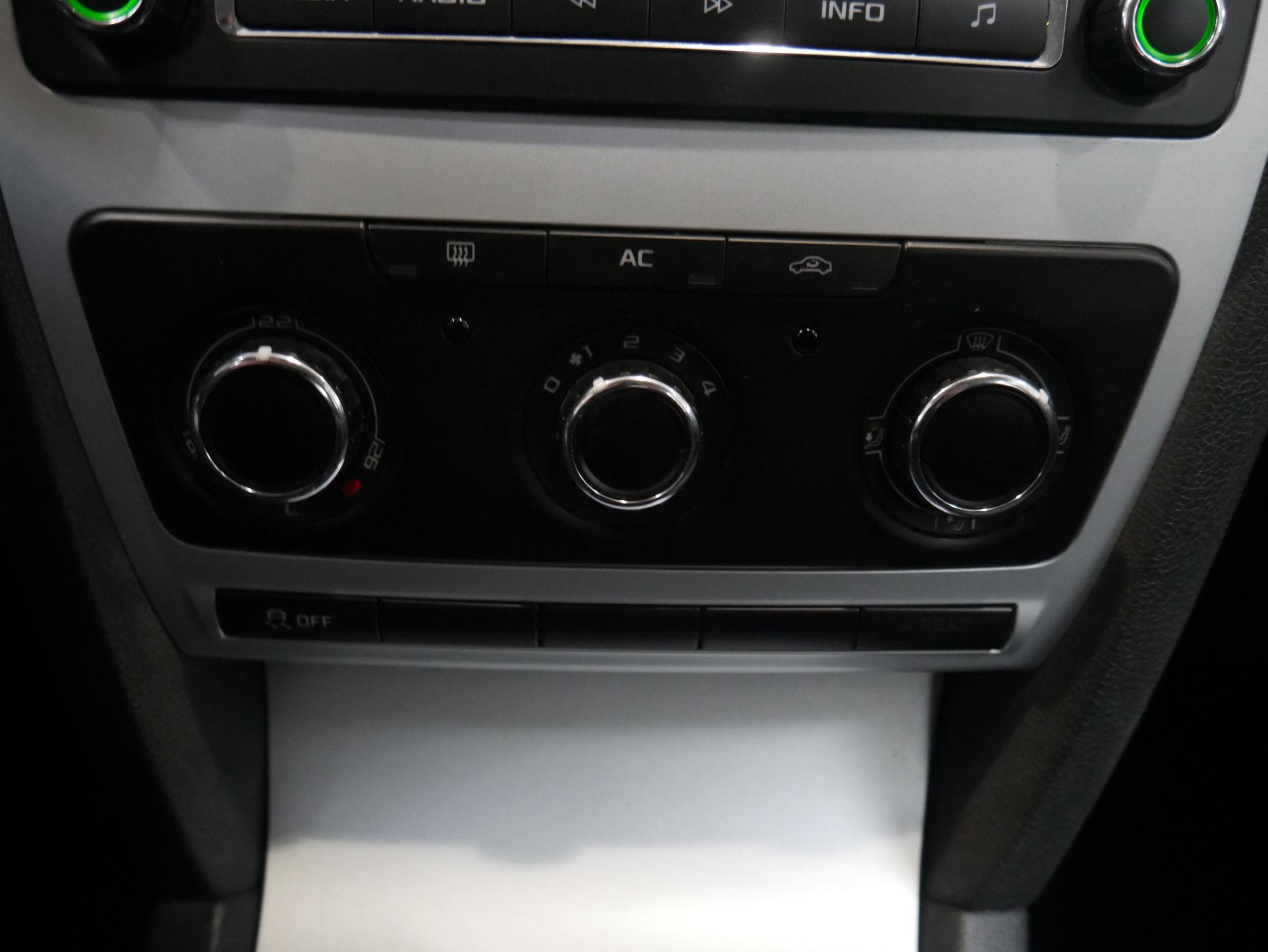 Škoda Octavia, 2011 - pohled č. 14