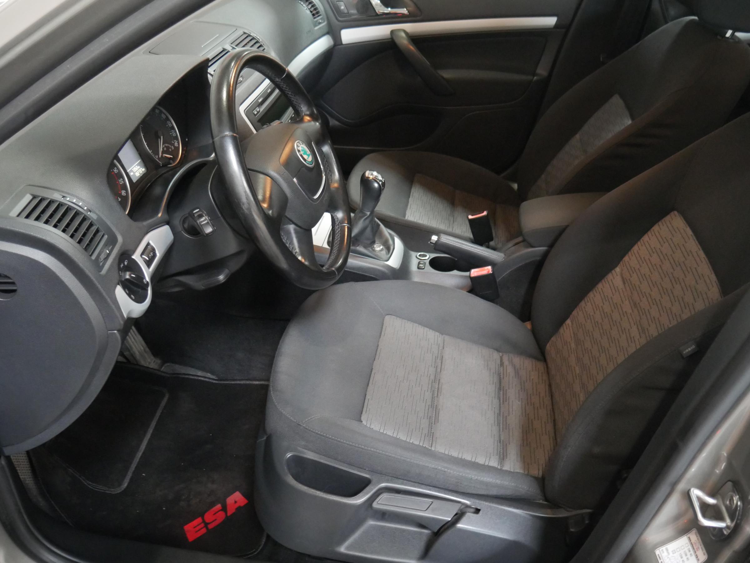 Škoda Octavia, 2011 - pohled č. 9