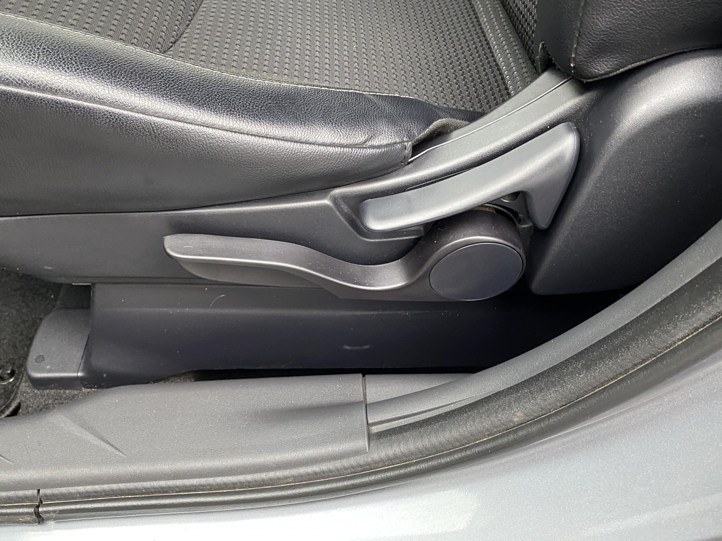 Citroën C4 Aircross, 2012 - pohled č. 14