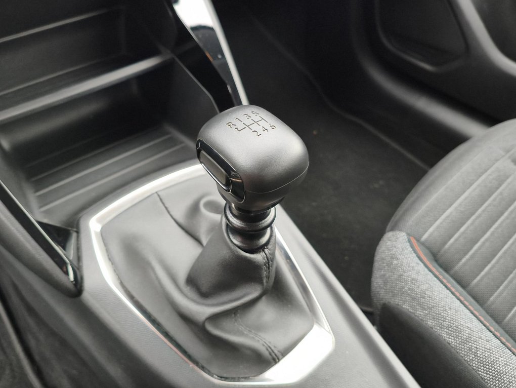 Peugeot 208 1.2 PT Active