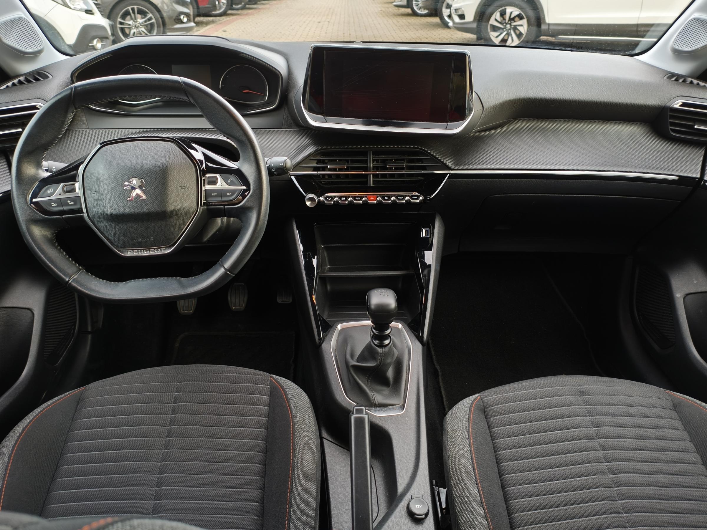 Peugeot 208, 2020 - pohled č. 8