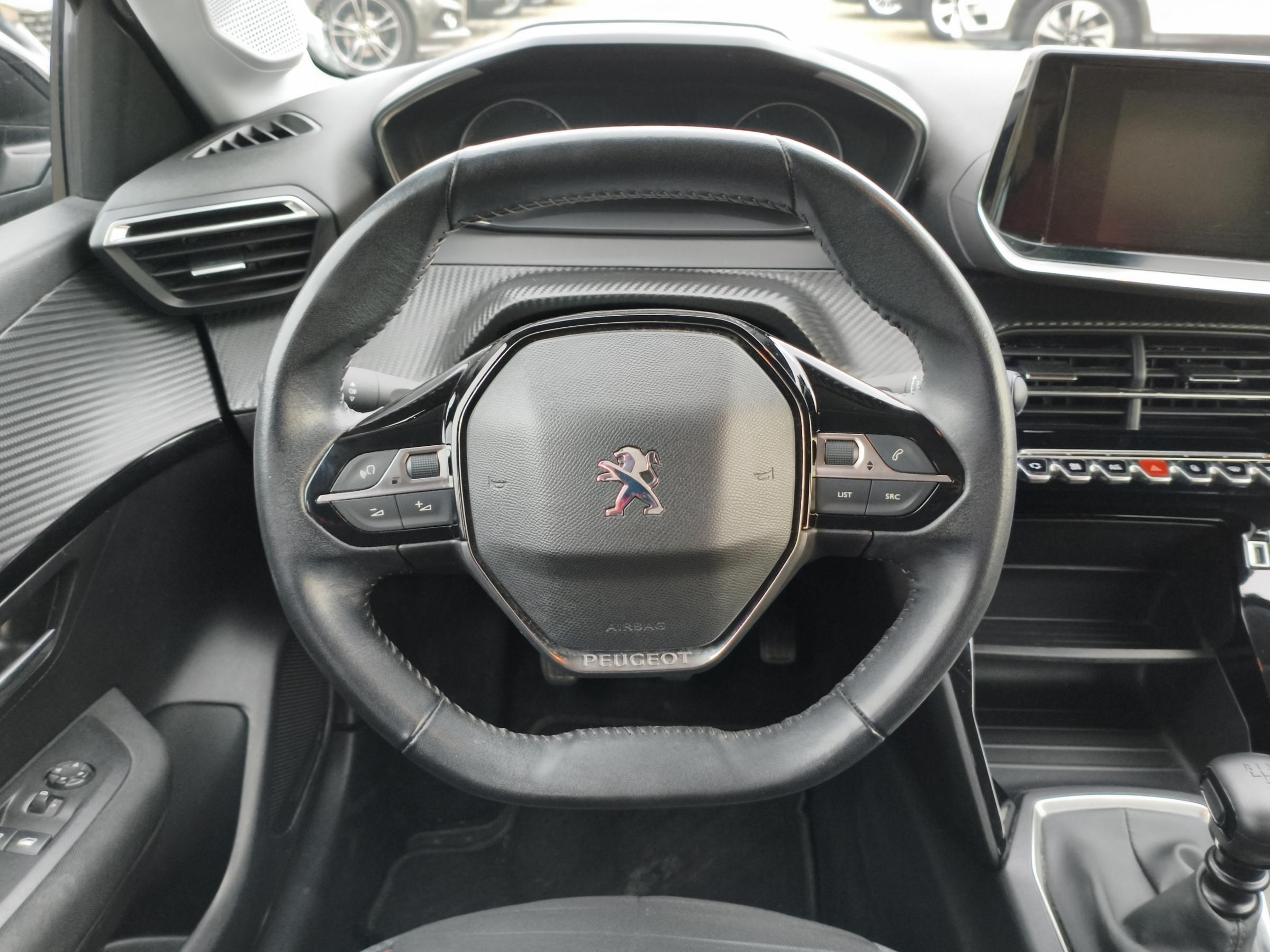 Peugeot 208, 2020 - pohled č. 9