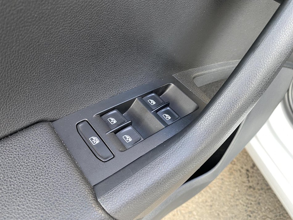 Škoda Octavia III 1.0 TSi Ambition