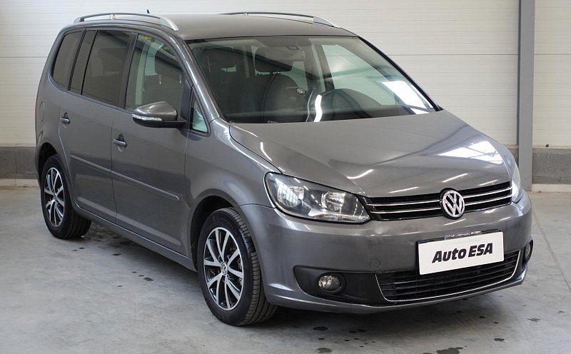 Volkswagen Touran 2.0 TDi 