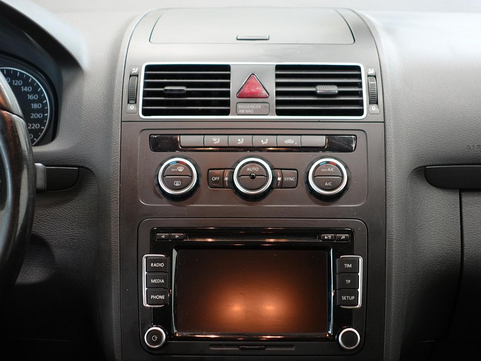 Volkswagen Touran 2.0 TDi 