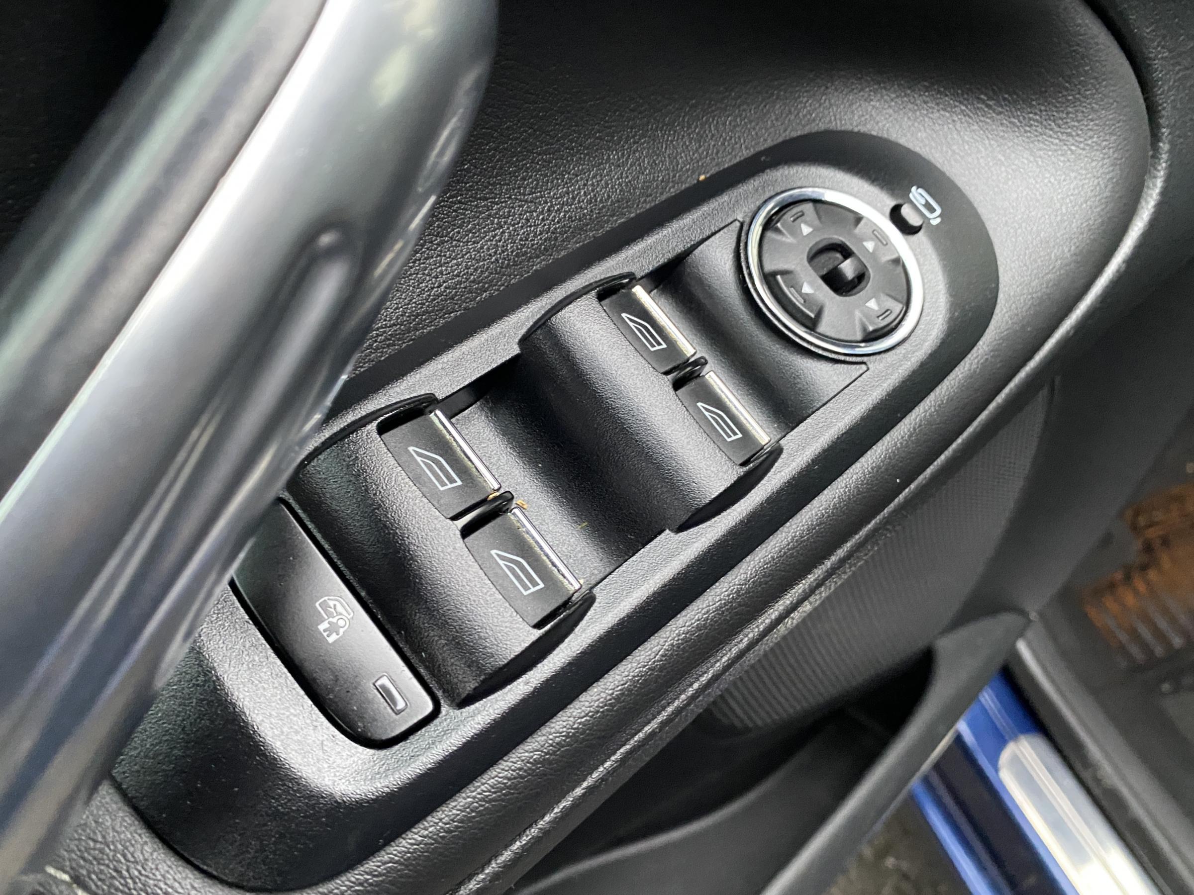 Ford Galaxy, 2011 - pohled č. 13