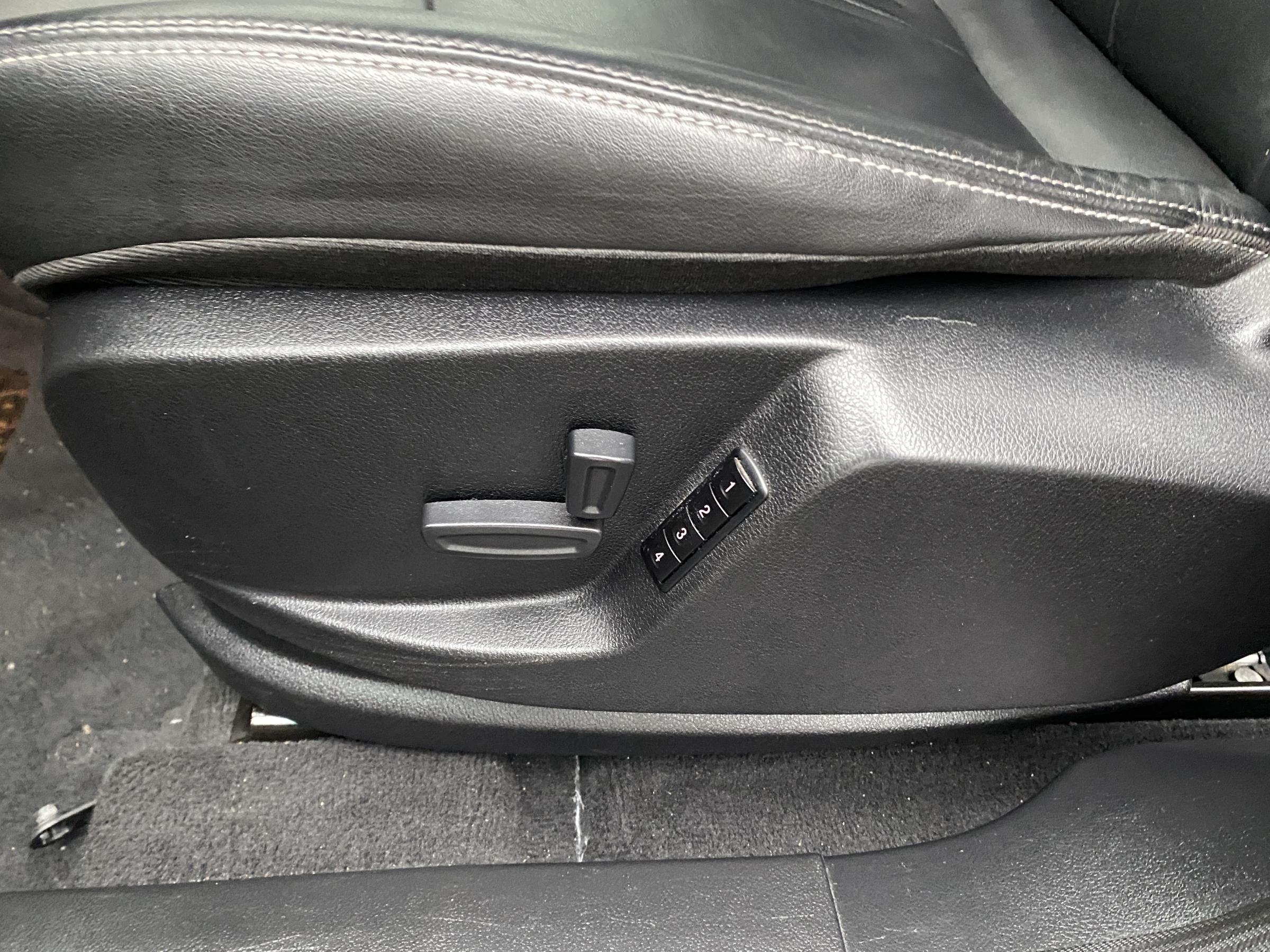 Ford Galaxy, 2011 - pohled č. 14