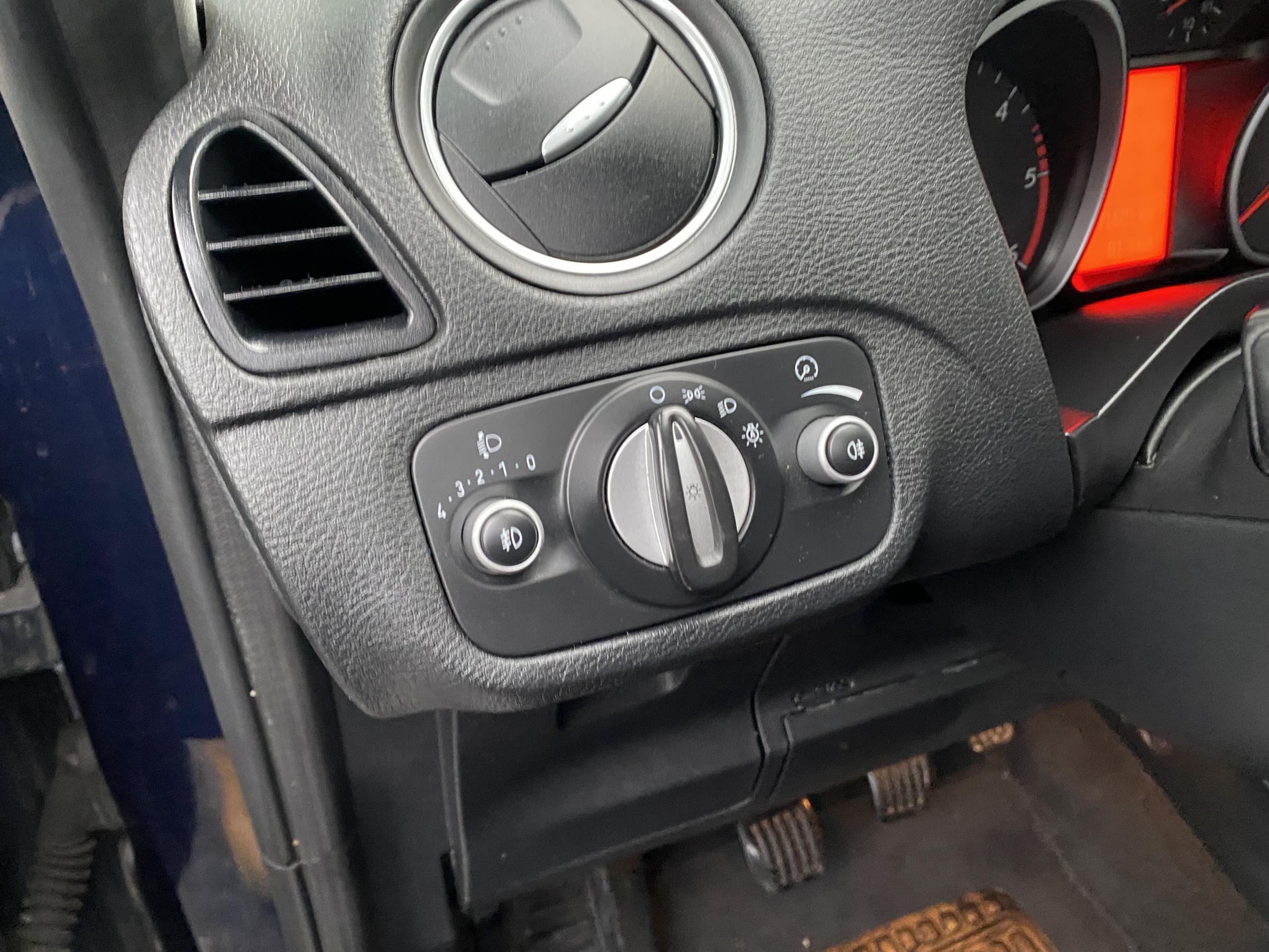 Ford Galaxy, 2011 - pohled č. 15