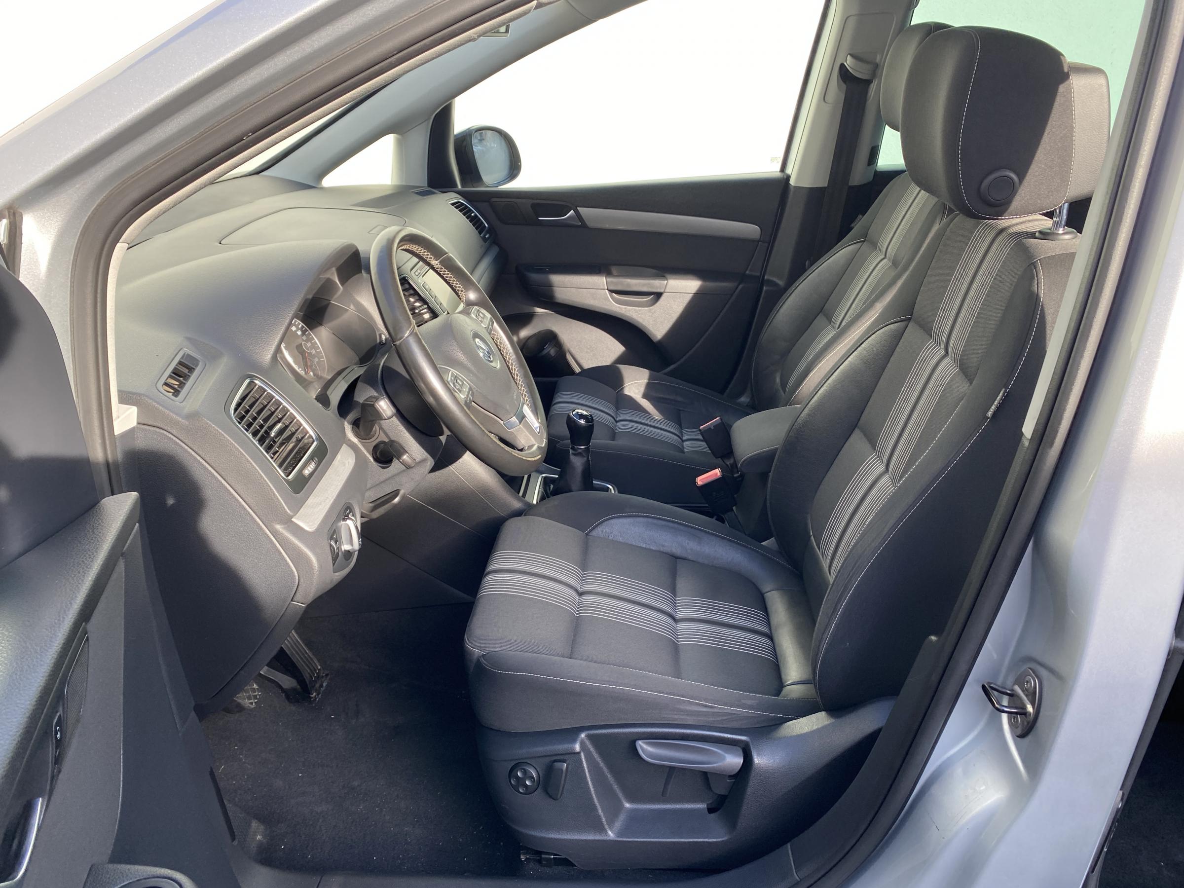 Volkswagen Sharan, 2012 - pohled č. 9