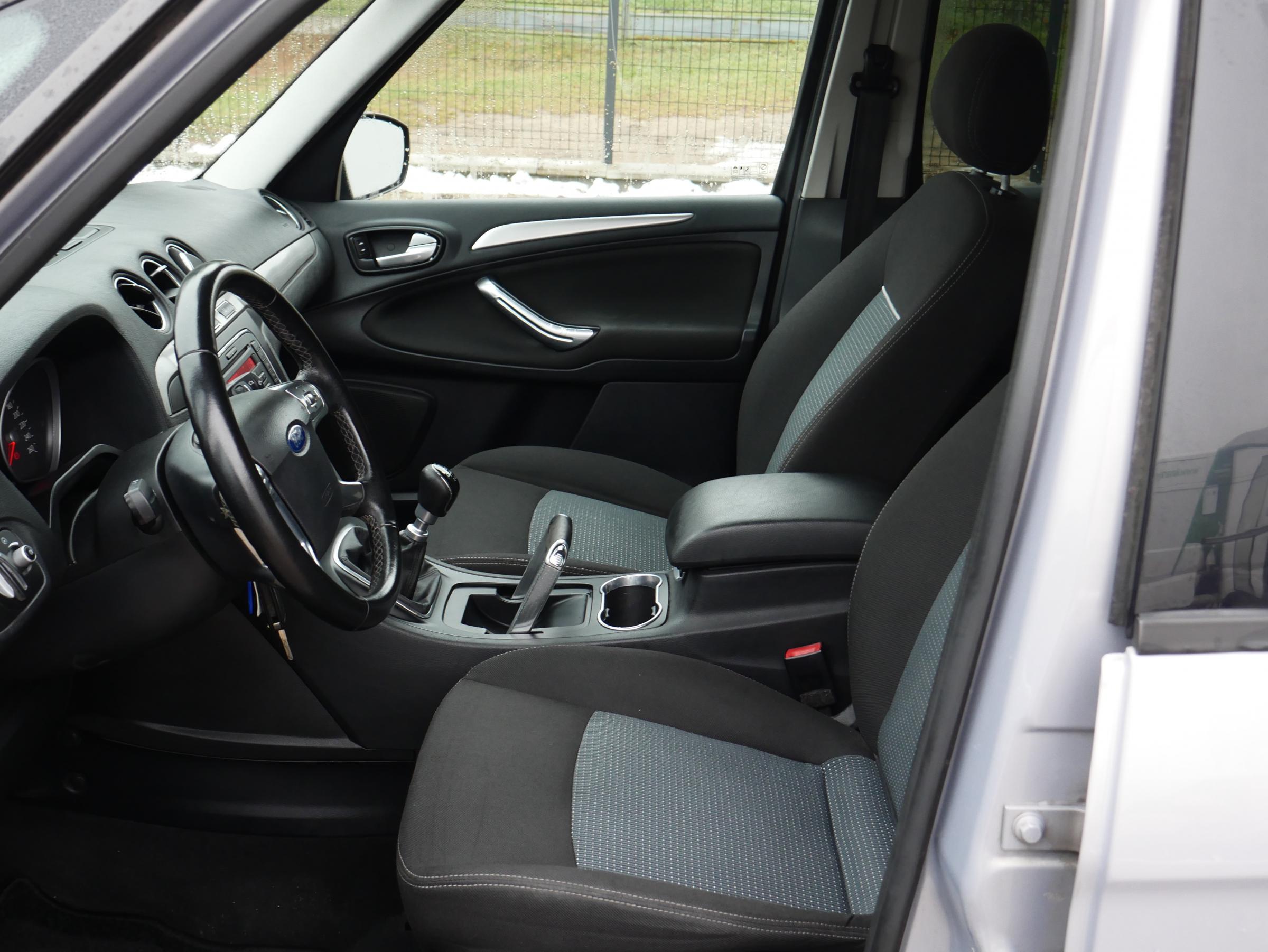 Ford Galaxy, 2011 - pohled č. 9