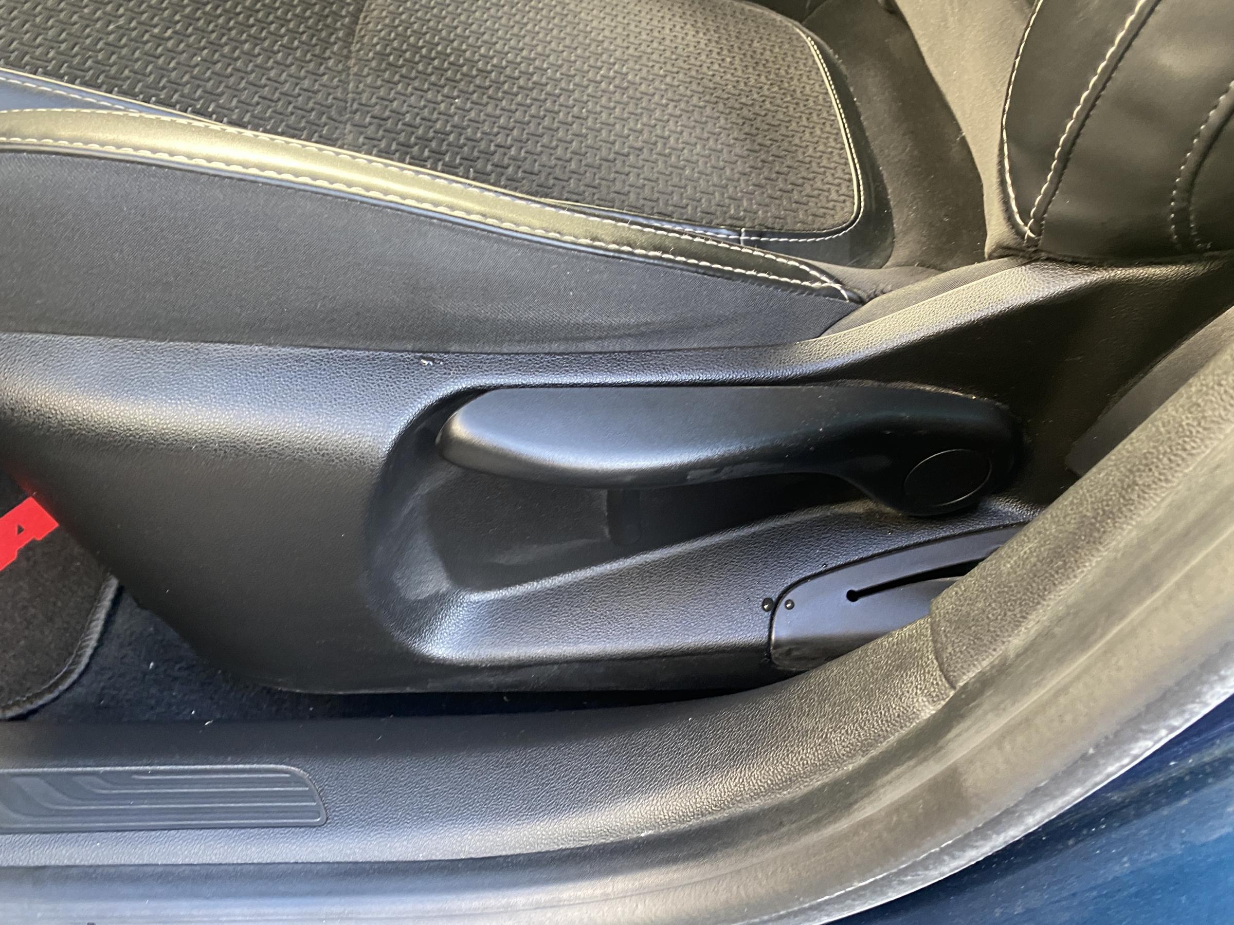 Renault Mégane, 2016 - pohled č. 14