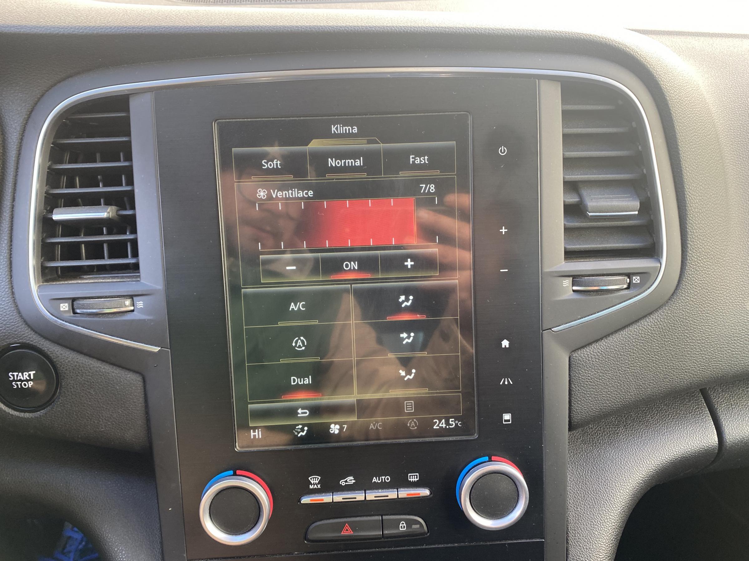 Renault Mégane, 2016 - pohled č. 19