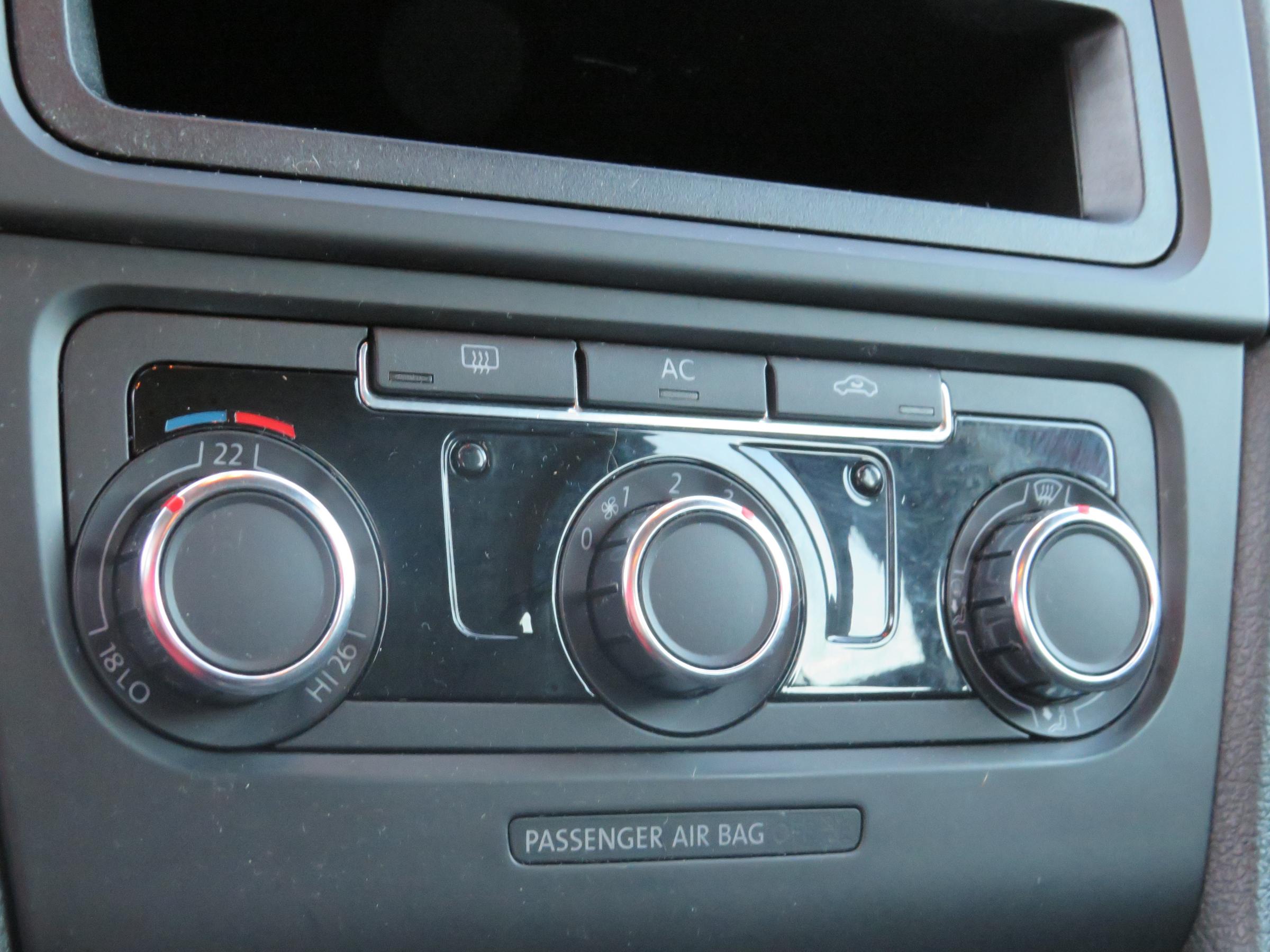 Volkswagen Golf, 2008 - pohled č. 14