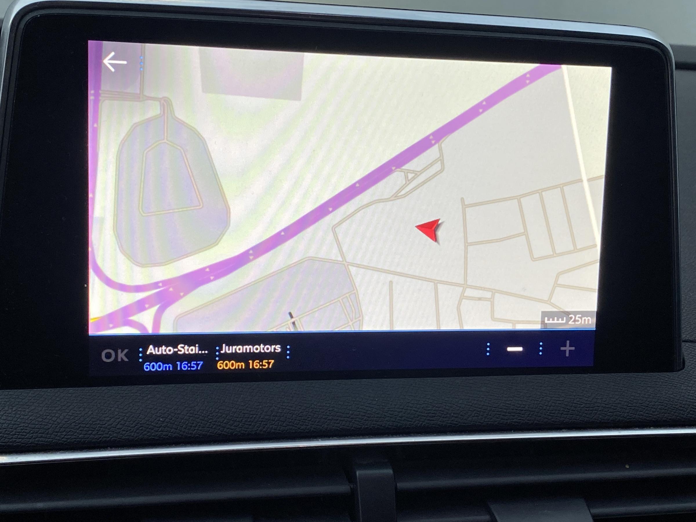 Peugeot 5008, 2018 - pohled č. 15